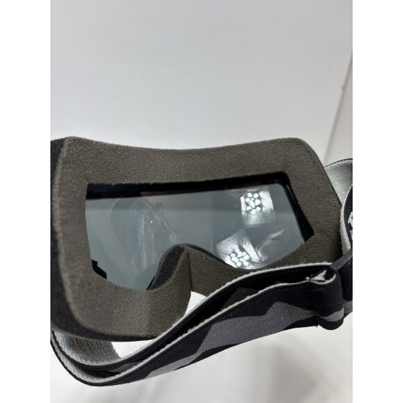 OutdoorMaster Snow Ski Goggles Unisex Adult Adjustable *As Is Scratched Lens* - Picture 10 of 13